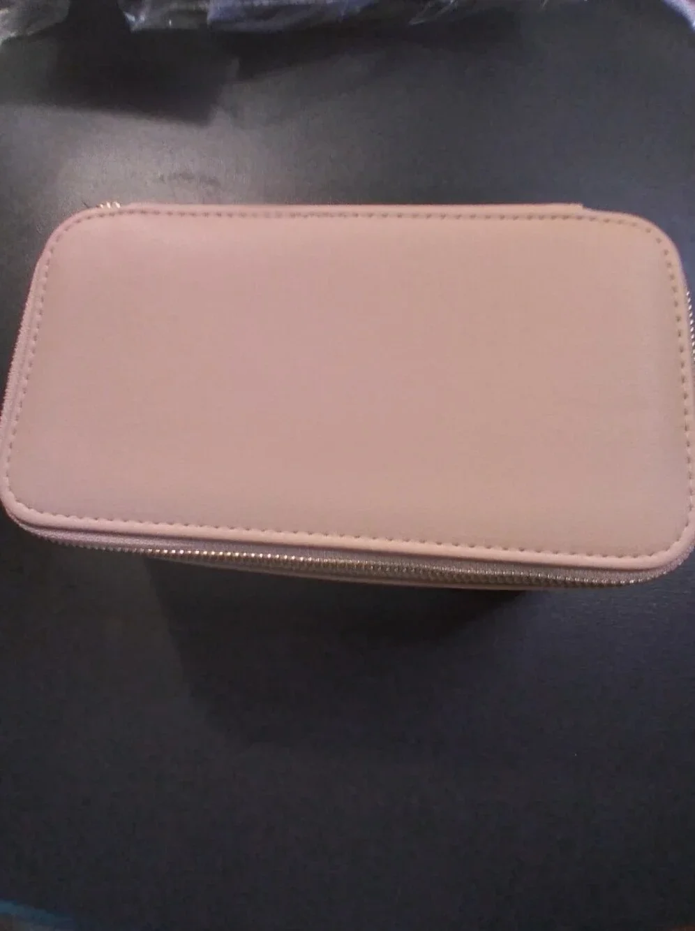 Vlando Jewelry Travel Case in Light Blush 12 Pouches Zipper Case Faux Leather - Picture 2 of 4
